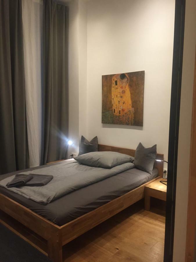 City-Apartment Berlin Charlottenburg Екстериор снимка