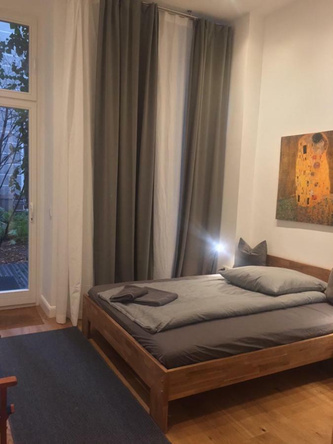 City-Apartment Berlin Charlottenburg Екстериор снимка