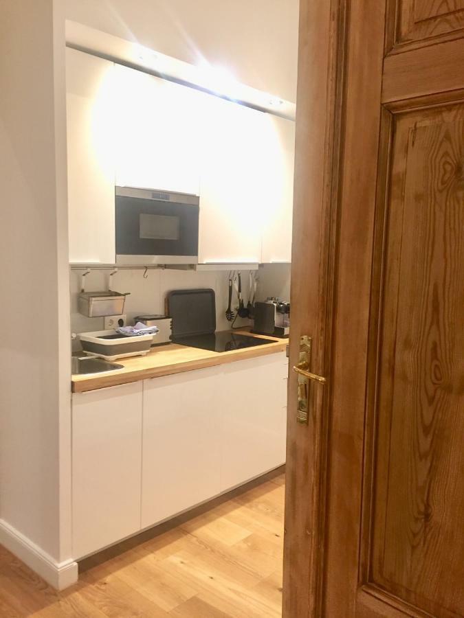 City-Apartment Berlin Charlottenburg Екстериор снимка